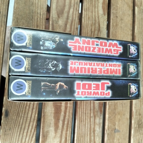 Kasety VHS Gwiezdne Wojny trylogia