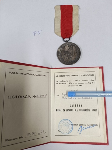 Srebrny medal za zasługi dla obronności kraju p5