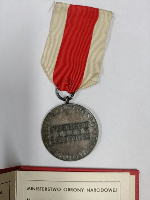 Srebrny medal za zasługi dla obronności kraju p5