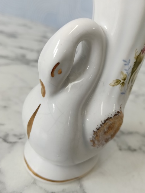 Wazonik łabędź porcelana złota róża Chodzież