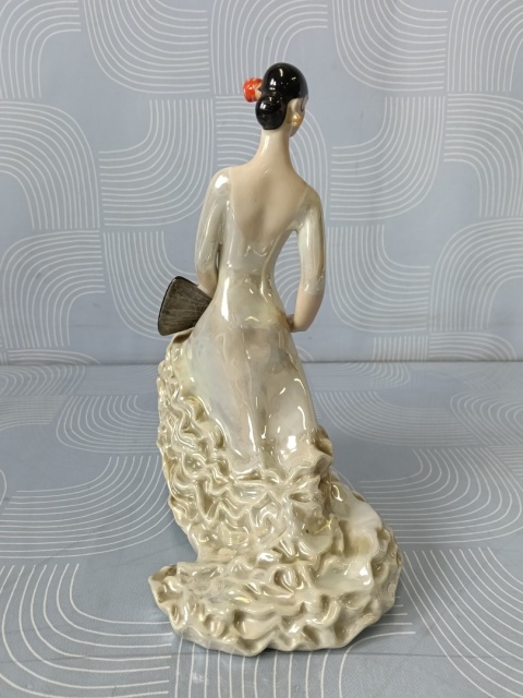 Figurka kolekcjonerska Carmen tancerka flamenco