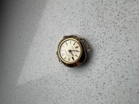 Stary zegarek nakręcany damski Glashutte