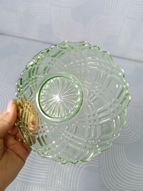 Zielone talerzyki deserowe vintage 6 sztuk