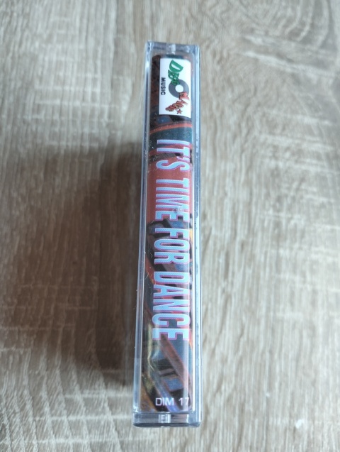 Kaseta magnetofonowa It's time for dance nowa w folii