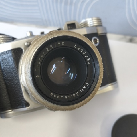 Stary aparat fotograficzny Altix Carl Zeiss