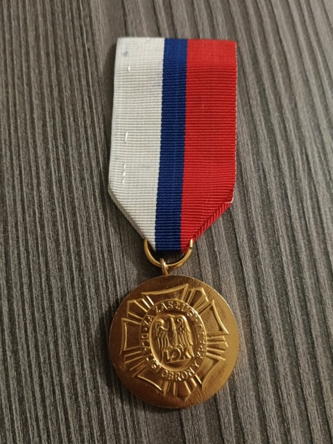 Złoty medal za zasługi dla LOK p4