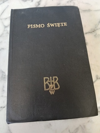 Biblia to jest pismo święte starego i nowego testamentu 1983