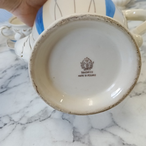 Elegancki serwis kawowy vintage Tułowice