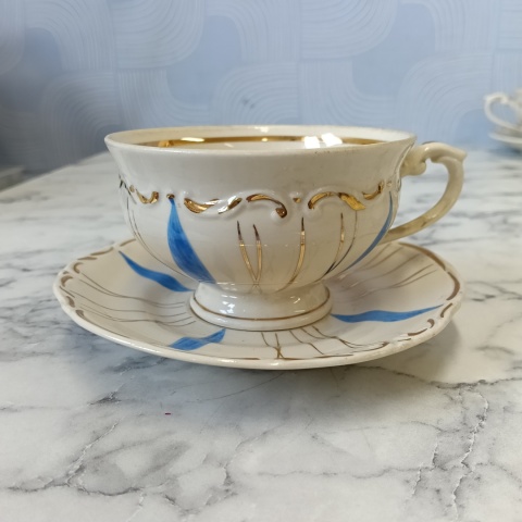 Elegancki serwis kawowy vintage Tułowice