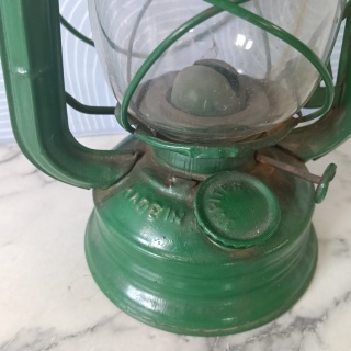 Lampka naftowa Jupiter 1