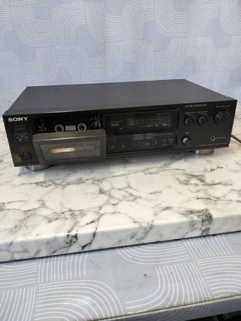 Odtwarzacz stereo cassette Deck TC k420