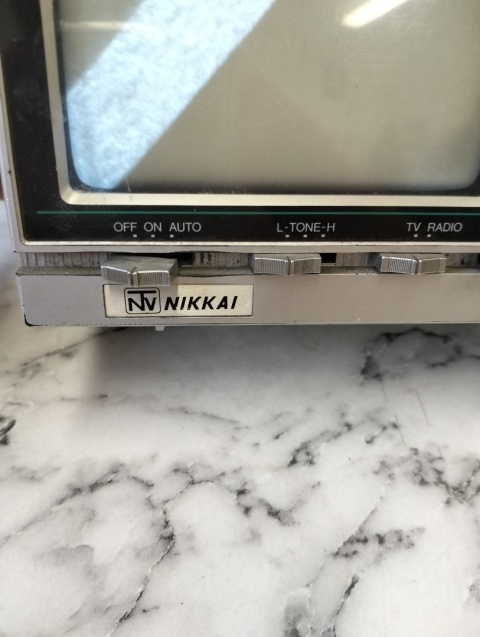 Radio z telewizorem Nikkai