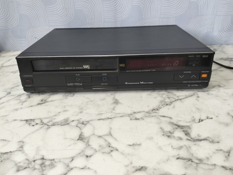 Hitachi video vt100e(kt)
