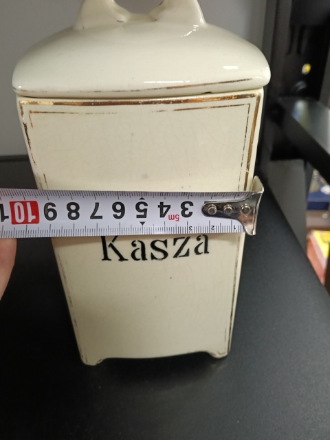 Przedwojenny pojemnik na kaszę Chodzież