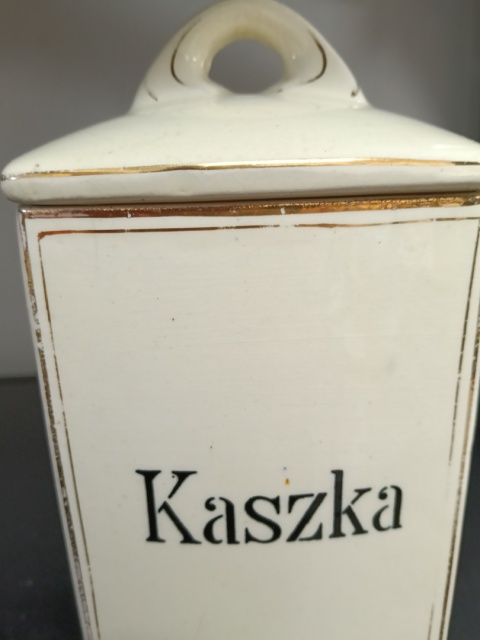 Przedwojenny pojemnik na kaszkę