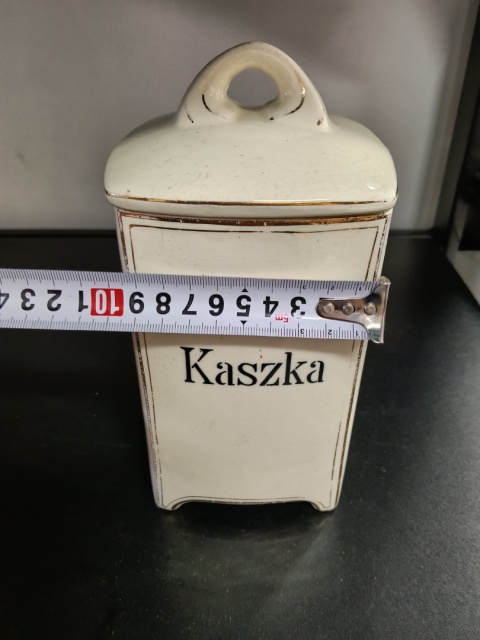 Przedwojenny pojemnik na kaszkę