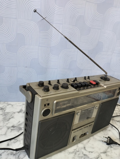 Radiomagnetofon Klaudia RMS 801
