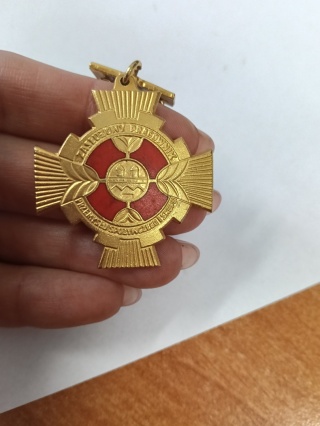 Odznaka zasłużony pracownik przemysłu spożywczego i skupu p0