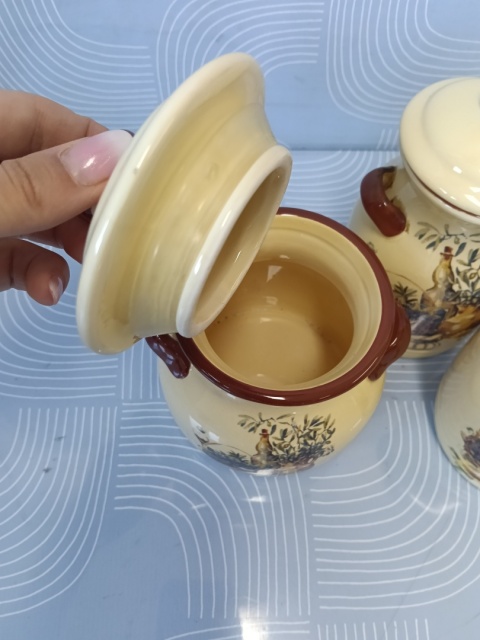 Ceramiczne pojemniki kuchenne vintage