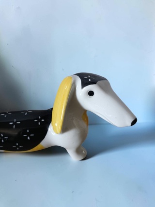 Figurka porcelanowa Jamnik Bogucice
