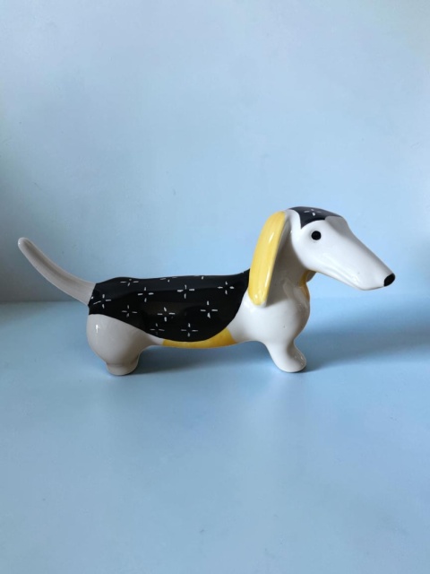 Figurka porcelanowa Jamnik Bogucice