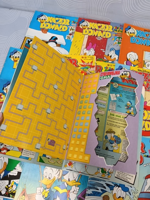 Kultowe komiksy Kaczor Donald 1997 rok 21 szt
