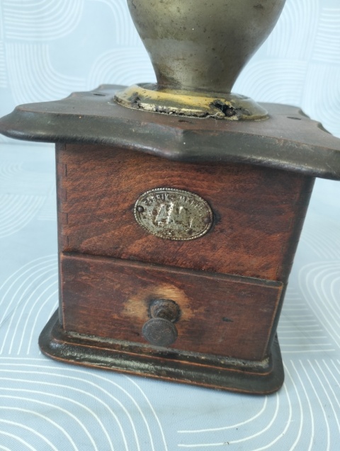 Stary młynek do mielenia unikat Fabrik-Marke