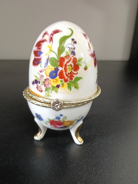 Szkatułka puzderko a'la jajko Faberge